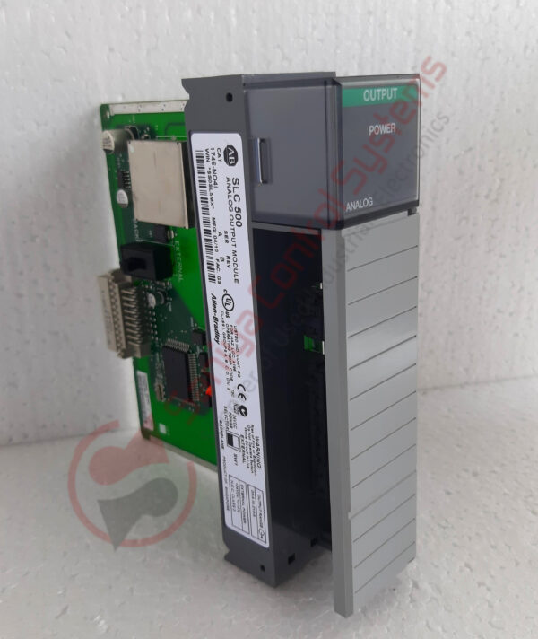 ALLEN BRADLEY 1746-NO4I SLC 500 ANALOG OUTPUT MODULE
