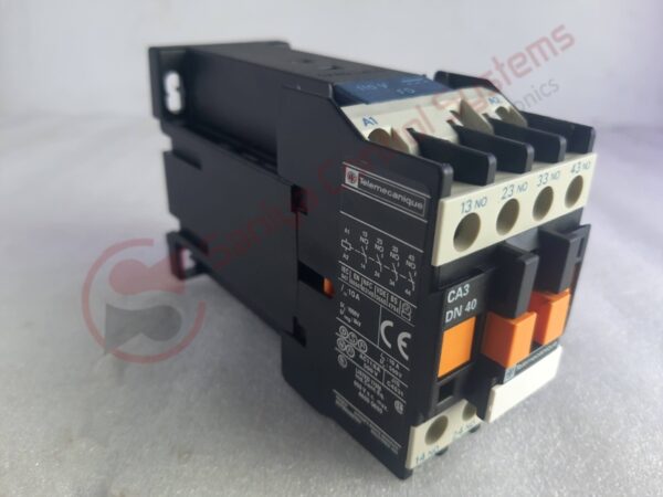 TELEMECANIQUE CA3 DN40FD CONTROL RELAY