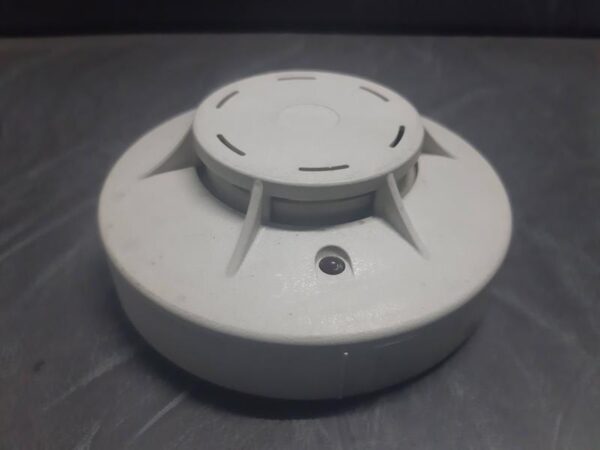 NOHMI BOSAI FDS512 LONIZATION SMOKE DETECTOR